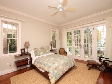 Ocean Front Islamorada Vacation Home Sleeps Ten Guests