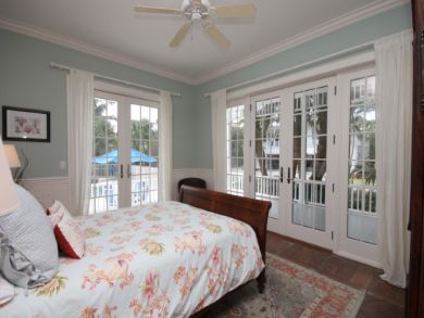 Ocean Front Islamorada Vacation Home Sleeps Ten Guests