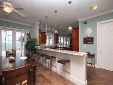 Ocean Front Islamorada Vacation Home Sleeps Ten Guests