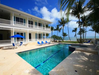 Ocean Front Islamorada Vacation Home Sleeps Ten Guests