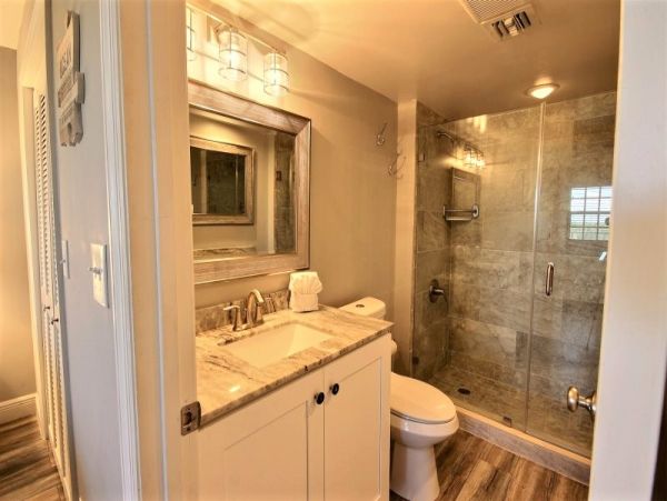 On Beach Vacation Condo in Tavernier Two Bedroom