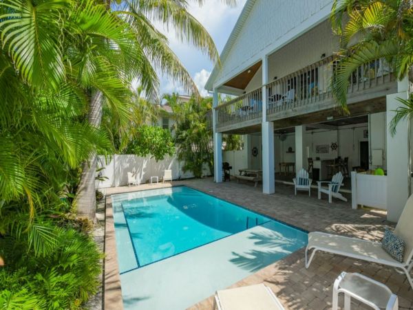 Luxury North End Anna Maria Island Rental Three Bedrooms