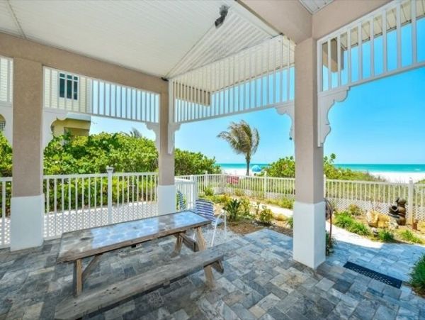 Beachfront Luxury Vacation Home On Holmes Beach Sleeps 6