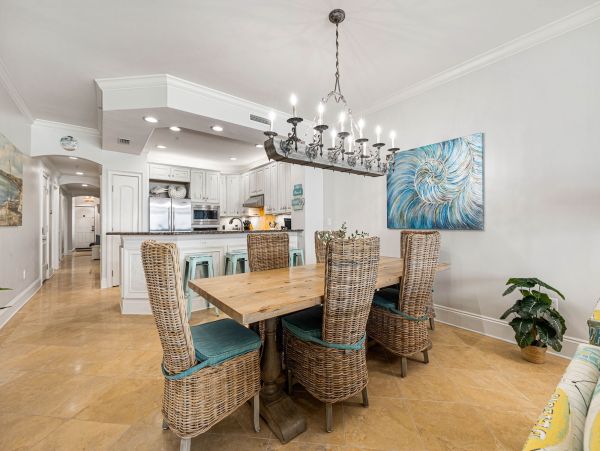 Stunning 4-Bedroom Beachfront Condo on the Emerald Coast - Perfect for Families - additional view, photo 5