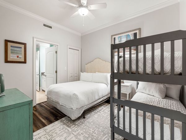 Stunning 4-Bedroom Beachfront Condo on the Emerald Coast - Perfect for Families