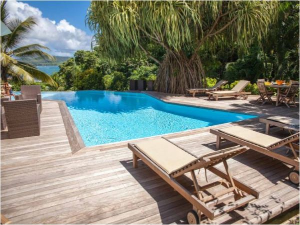Martinique Luxury Vacation Pool Villa Walk to Beach Sleeps 8