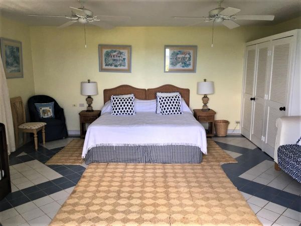 Beautiful Vacation Villa with Private Pool & Ocean Views