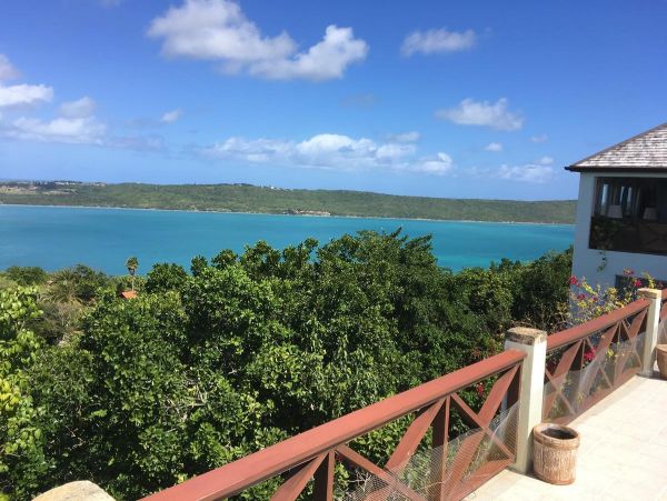 Beautiful Vacation Villa with Private Pool & Ocean Views