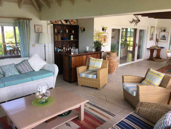 Beautiful Vacation Villa with Private Pool & Ocean Views