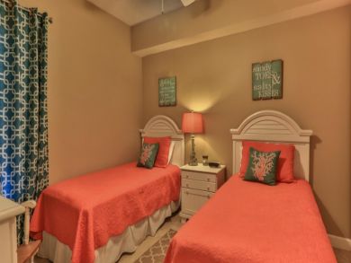 Destin Beach Vacation Accommodation Two Pools One Beachside Destin Beach Vacation Accommodation Two Pools One Beachside