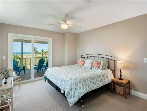 Boca Grande Beachfront Rental Home With Great Views!