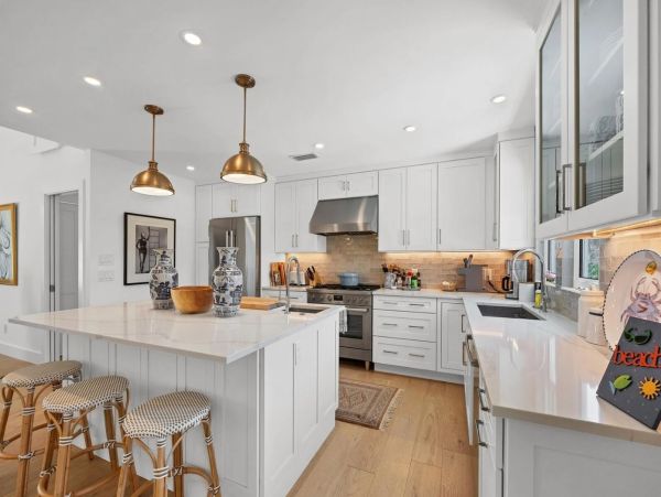 Boca Grande Vacation Rental - Luxury 3-Bedroom South End Retreat with Pool