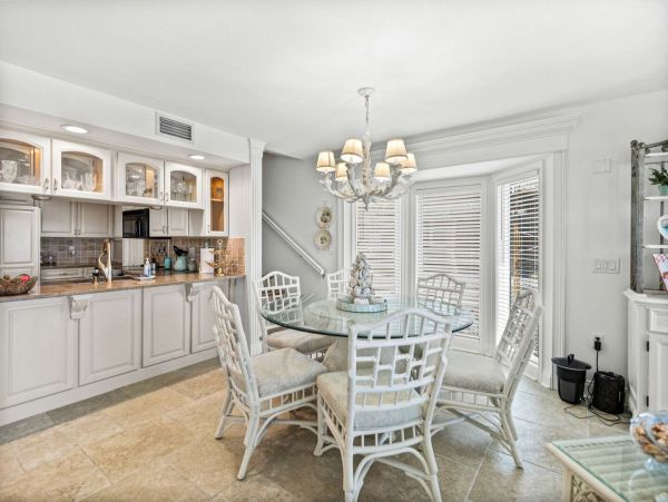 Boca Grande Vacation Rental Town Home Gulf Front Home with Balcony