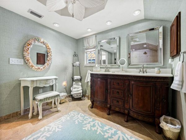 Boca Grande Vacation Rental Town Home Gulf Front Home with Balcony