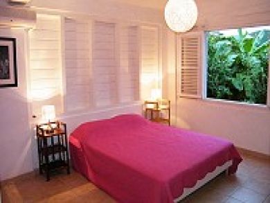 Bedroom 4 with double bed