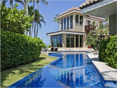 Beach front home in Naples, Florida