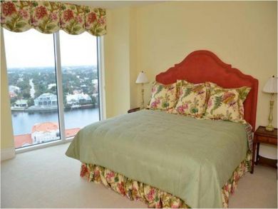 Bedroom 3 with king bed