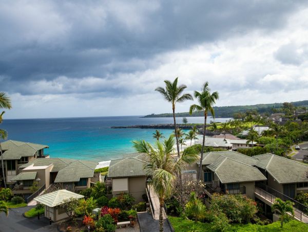 Rare Single-Level Unit with Full Ocean Views in Kapalua