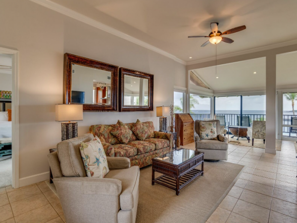 Rare Single-Level Unit with Full Ocean Views in Kapalua