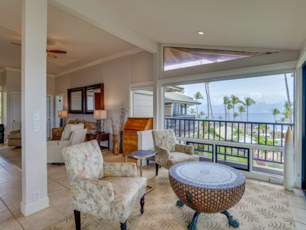 Rare Single-Level Unit with Full Ocean Views in Kapalua