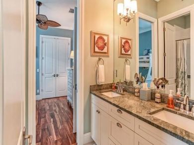 Naples Home 882325
