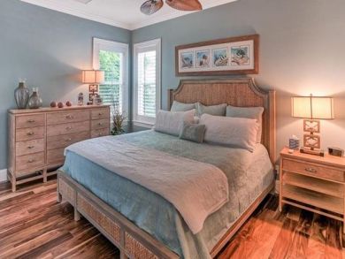 Naples Home 882325