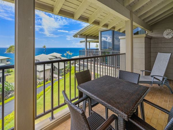 Ocean Views Lahaina Vacation Condo One Bedroom