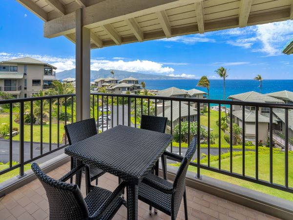 Ocean Views Lahaina Vacation Condo One Bedroom