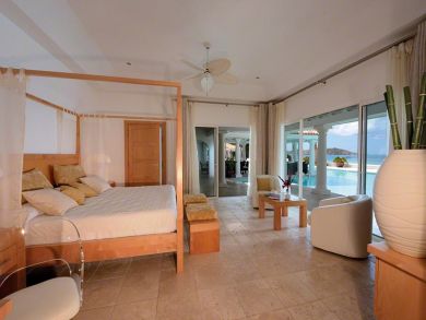 Bedroom 2 with king bed