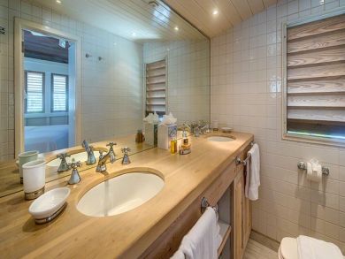 Bathroom with double vanity Bathroom with double vanity