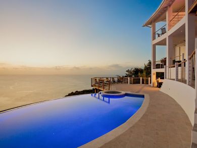 Wonderful ocean view home with infinity pool in St Lucia