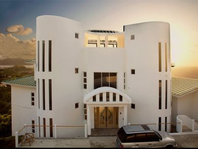 Front view of property