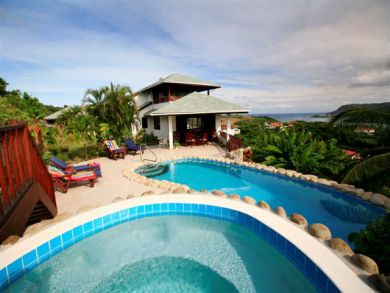 St Lucia vacation home with pool & hot tub
