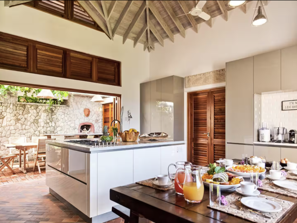 Six Bedroom Vacation Rental St Lucia Jewel in the Crown