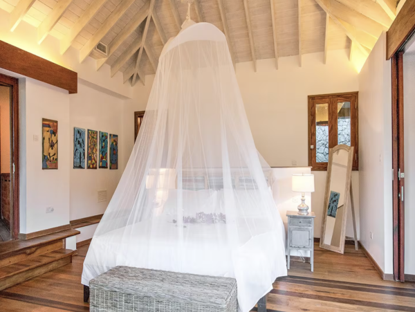 Six Bedroom Vacation Rental St Lucia Jewel in the Crown