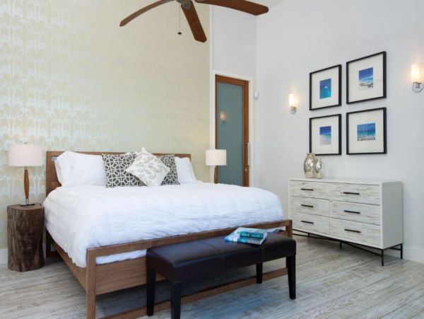 Luxury Turks & Caicos Beach Five Bedroom Vacation House