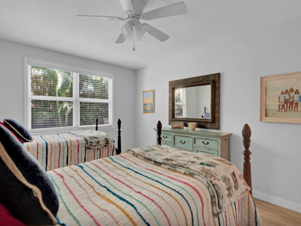 Anna Maria  Private Pool Vacation Home Two Houses Back Beach