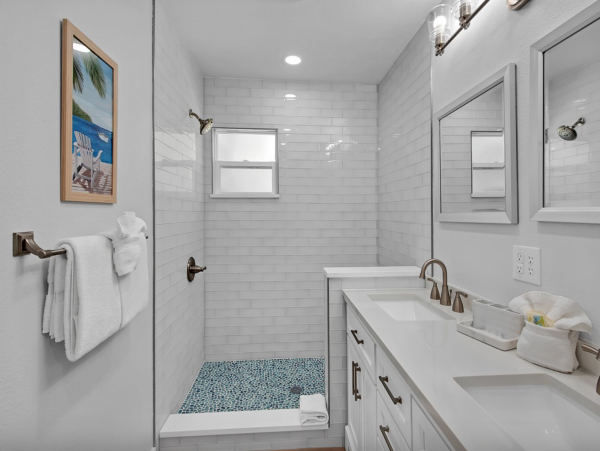 Anna Maria  Private Pool Vacation Home Two Houses Back Beach