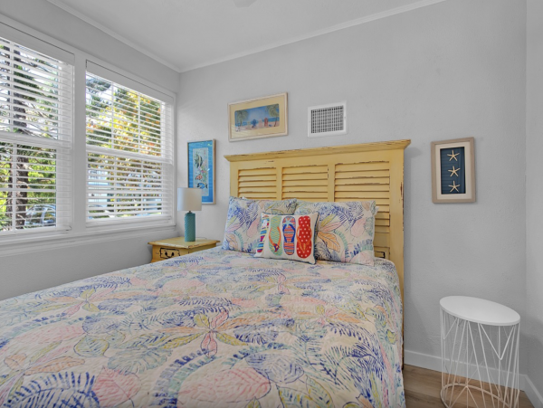 Anna Maria  Private Pool Vacation Home Two Houses Back Beach
