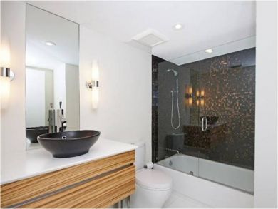 Second bathroom