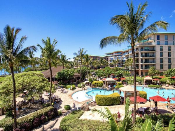 Beachfront Kaanapali Vacation Condo with Ocean Views