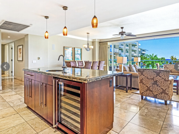 Kaanapali Three Bedroom Beach Condo Sleeps 8 Ocean Views