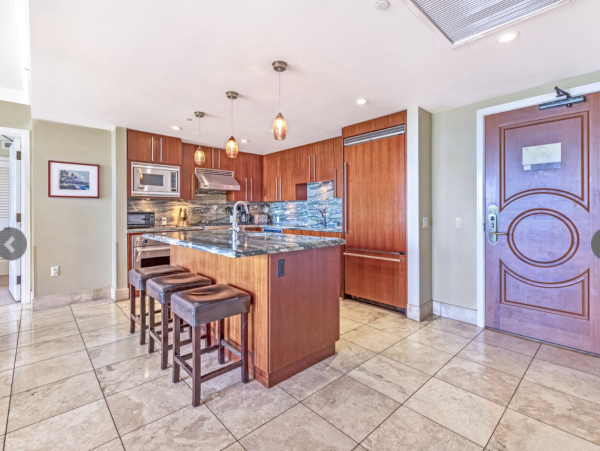 Kaanapali Three Bedroom Beach Condo Sleeps 8 Ocean Views