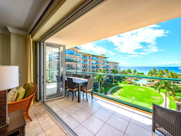 Luxurious Kaanapali Beach Villa Ocean Views Sleeps 8 Guests