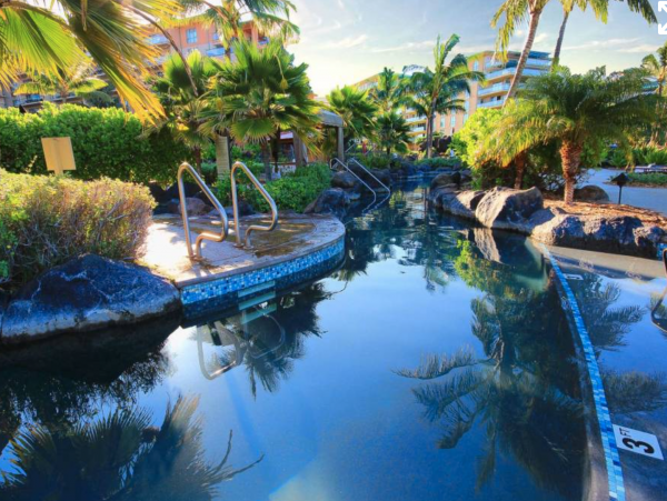 Lahaina Luxury Vacation Rental Condo Three Bedrooms