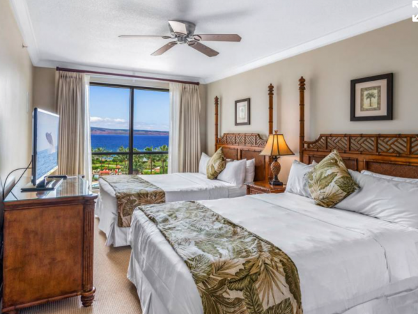 Lahaina Luxury Vacation Rental Condo Three Bedrooms