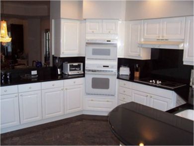 Fully equipped kitchen Fully equipped kitchen
