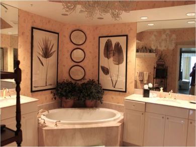 Bathroom with tub