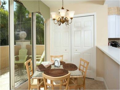 Breakfast nook