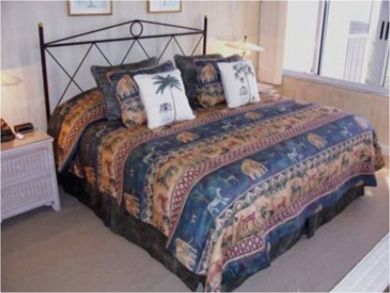Bedroom 2 with king bed